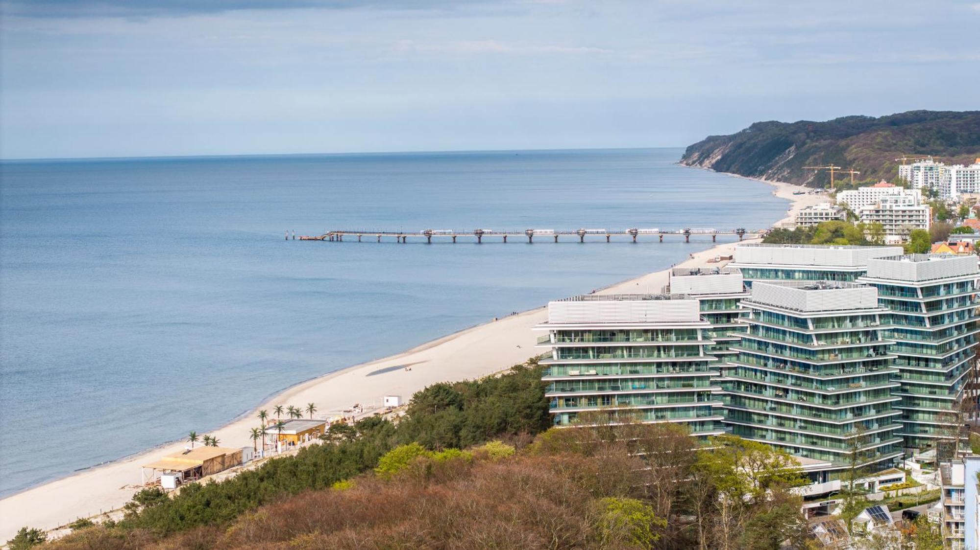 Wave Panorama 8Th Floor Sea View Apartment Miedzyzdroje Exterior photo