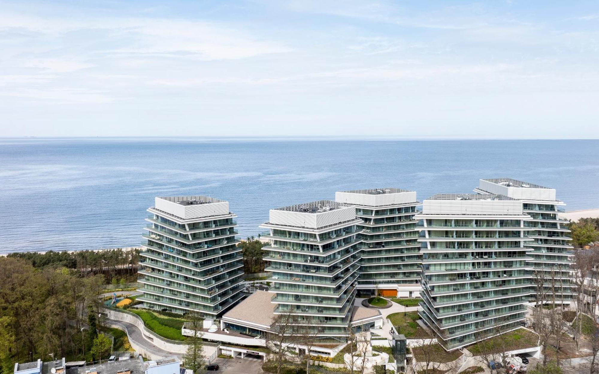 Wave Panorama 8Th Floor Sea View Apartment Miedzyzdroje Exterior photo